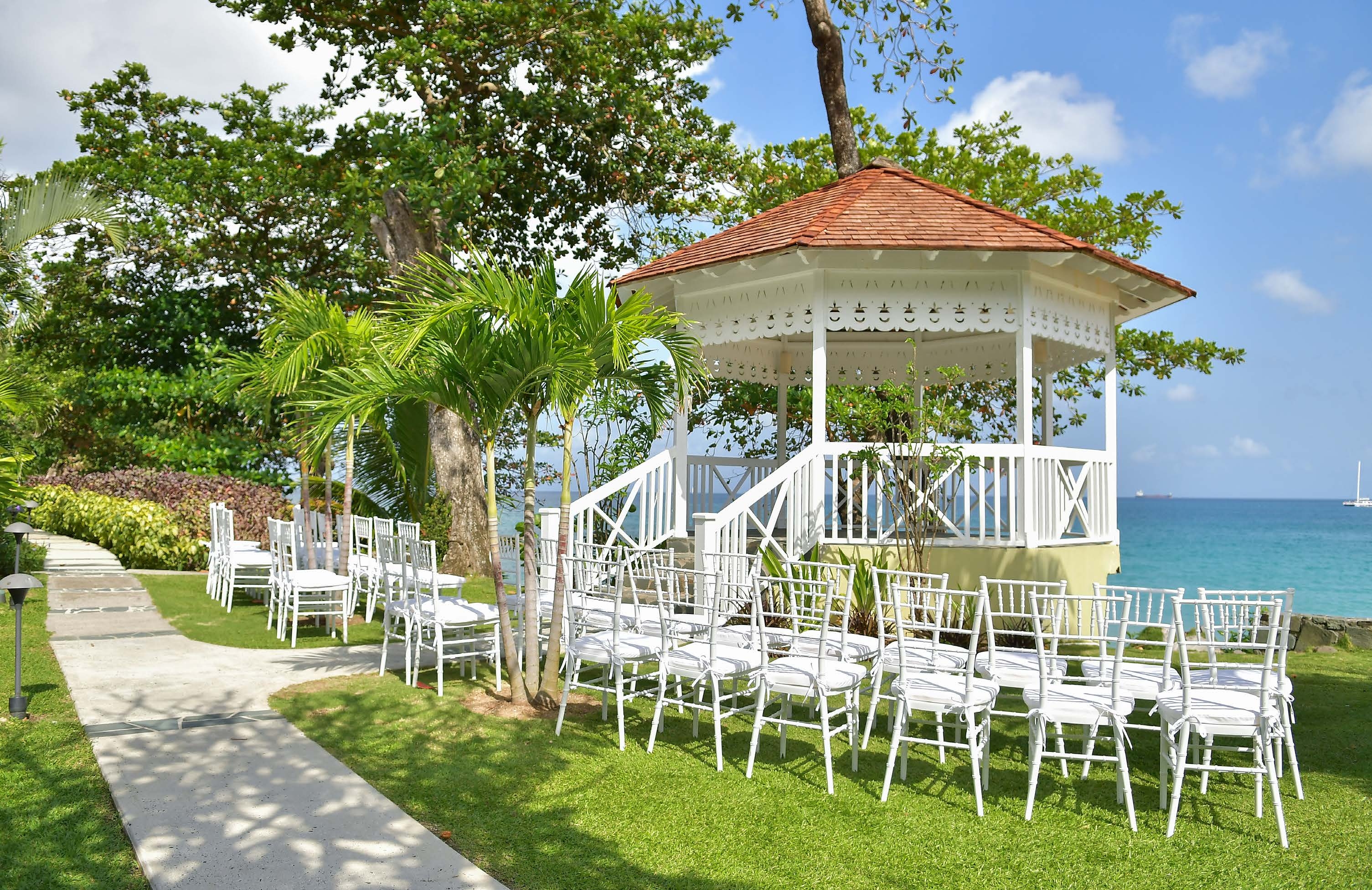 Piton Gazebo Terrace
