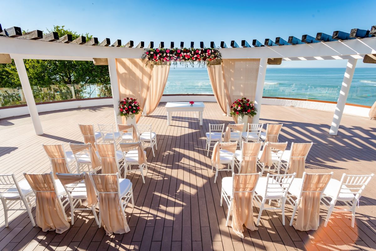 Sunset Sky Terrace