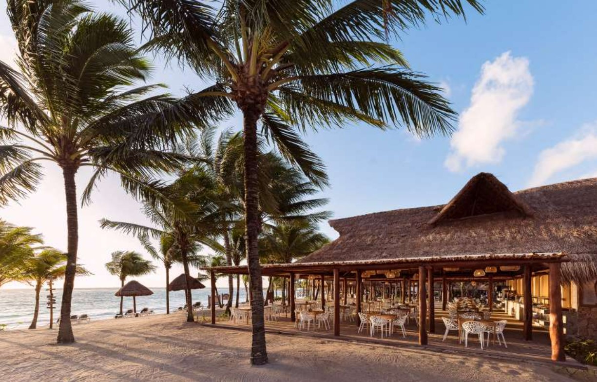 Las Olas Restaurante | Beach